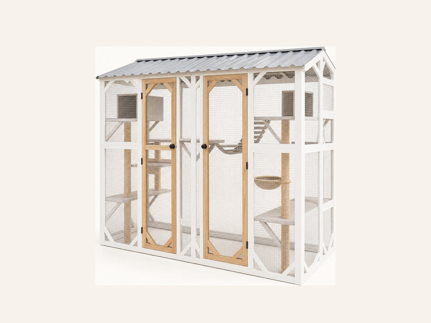 Catio CW01 front three-quarter